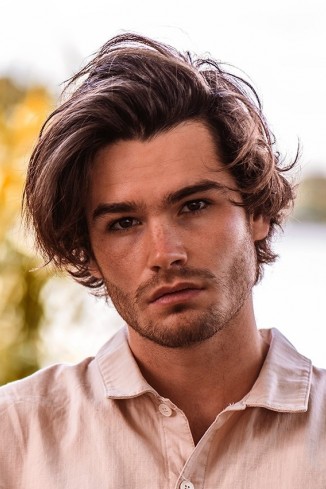 Model Nicolas G.