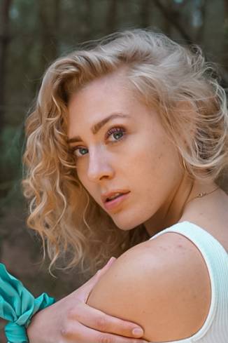 Model Delia S.