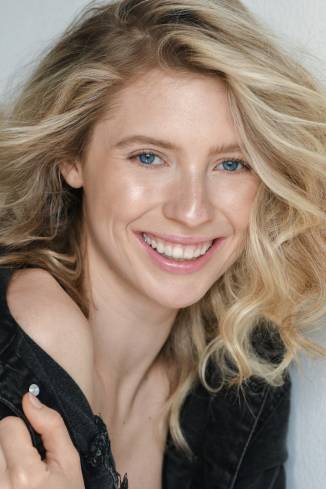 Model Celine S.