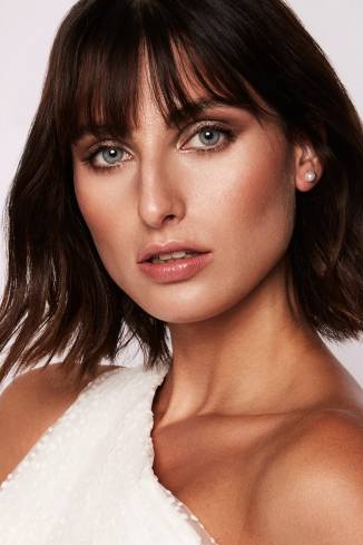 Model Miriam R.