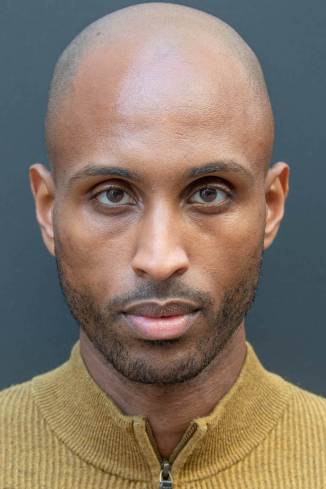 Model Joel T.