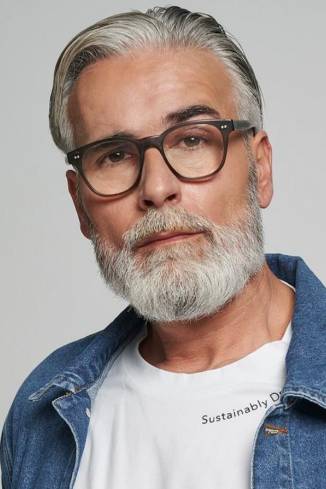 Model Francesco B.