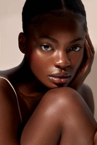 Model Edirin N.