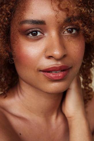 Model Rebecca N.