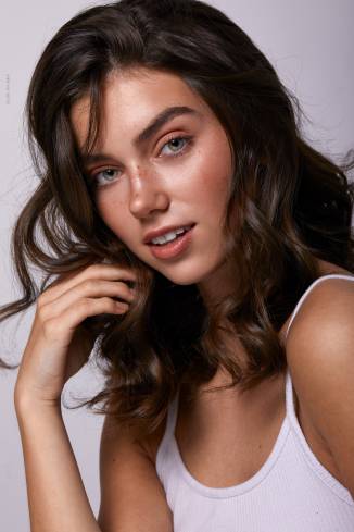 Model Anina G.