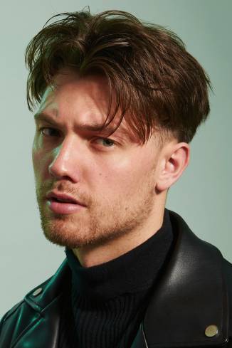 Model Bjorn B.