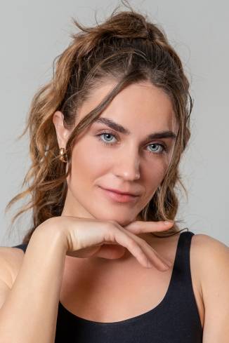 Model Joelle G.