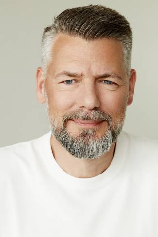 Model Falko L.