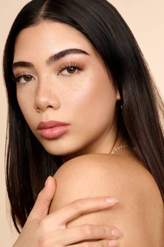 Model Mira M.