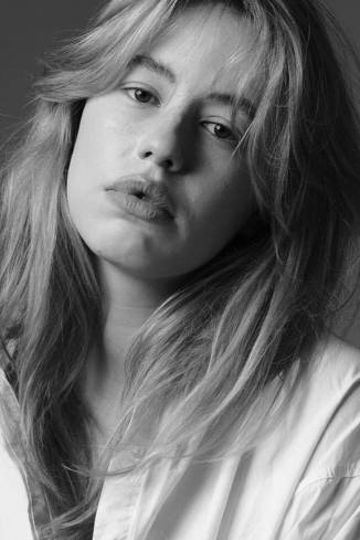 Model Linda L.