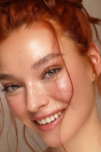 Model Cara-Elisa M.