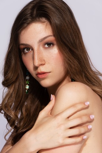 Model Selina B.