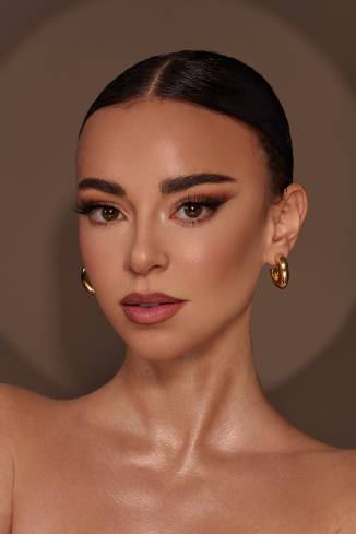 Model Delia A.