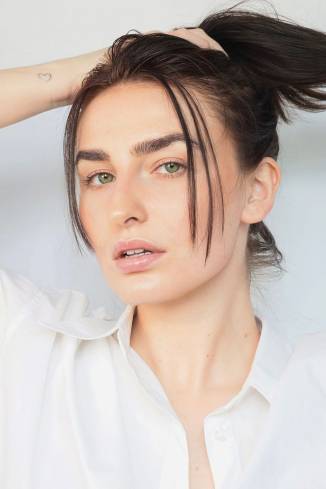 Model Kimberley B.