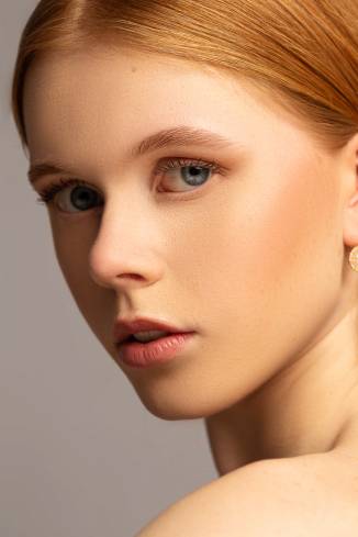 Model Nele R.