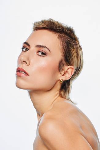 Model Elisa L.