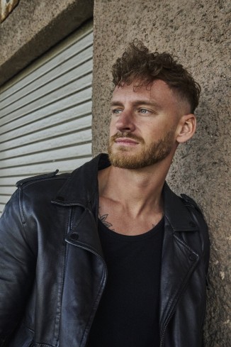 Model David R.