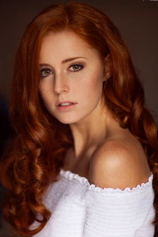 Model Eva H.